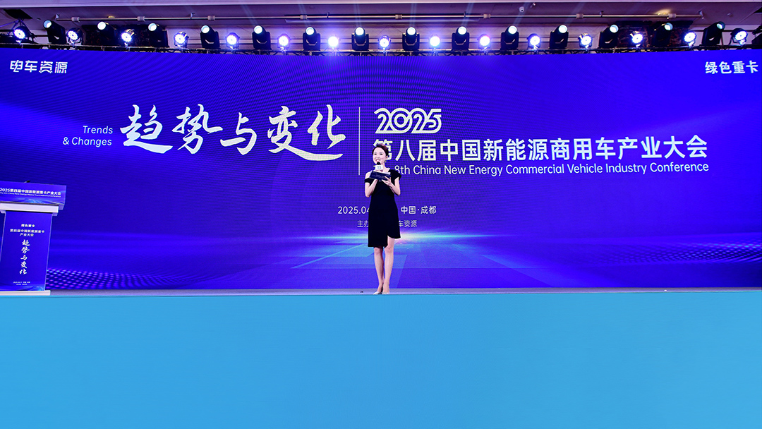 实力见证 | 荣获“绿卡奖”背后：宇通重卡如何用更高价值赢得用户青睐？